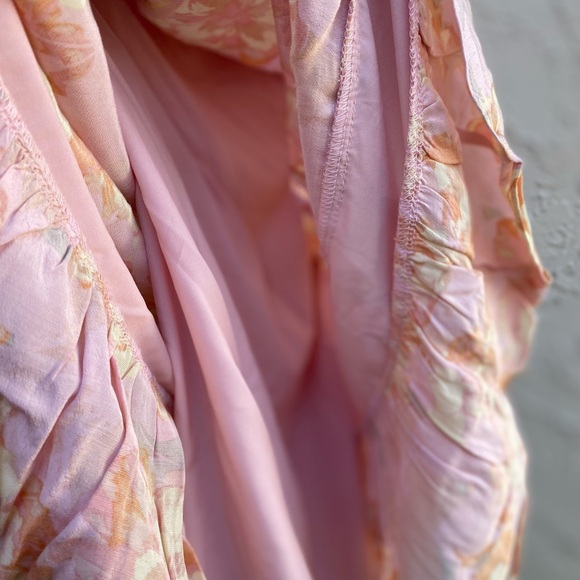 Astr floral print ruffle off- shoulder mini dress smocked bodice size M - Picture 6 of 10